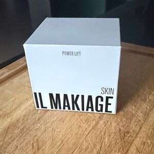 IL MAKIAGE Power Lift Skin Box